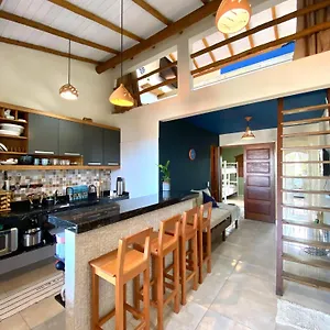 Casa de hóspedes Canto D'elas Arraial D'ajuda - Localizacao Perfeita, Porto Seguro
